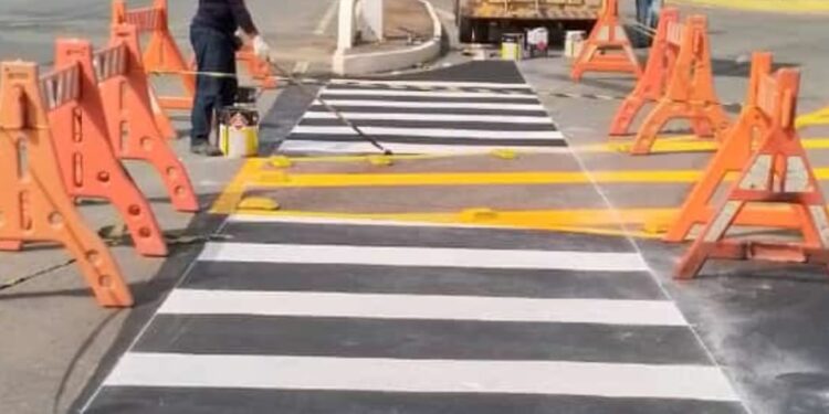 Formiga: Avenida Deputado João Pimenta da Veiga passa por revitalização da demarcação viária