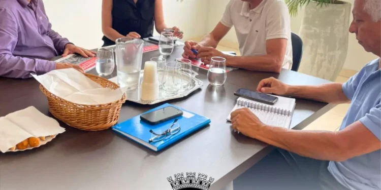 Formiga: Prefeito Coronel Laércio se reúne com Invest Minas para atrair novos investimentos