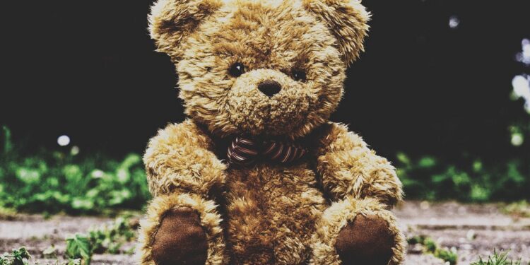 MG: mulher é suspeita de dar bebida alcoólica e levar filha de 2 anos para a noitada