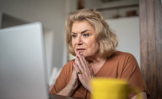 Criminosos se passam por advogados para aplicar golpes; idosos são as maiores vítimas