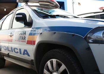 Homem mata a própria mãe, foge, e é encontrado em bar no Norte de Minas