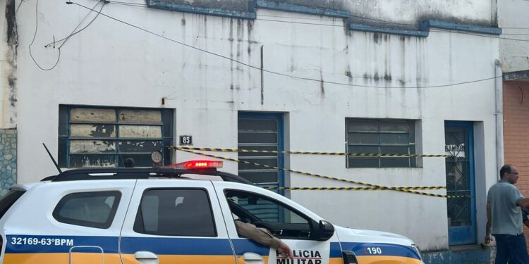 Bambuí: testes de COVID, HIV e Hepatite são descartados de forma irregular