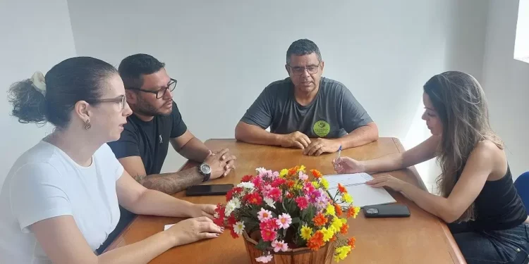 Produtores de queijo participam de reunião sobre integração ao SISBI em Formiga
