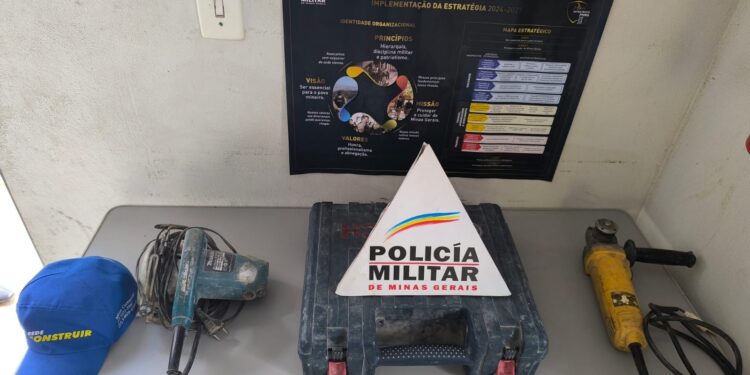 Polícia Militar prende três homens e recupera materiais furtados em construção na Abílio Machado