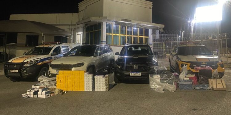 Celulares, relógios e mais: mercadoria do Paraguai que tinha como destino Divinópolis é apreendida na MG-050