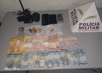 Ação de combate ao tráfico de drogas resulta em prisões e apreensões no bairro Lajinha, em Formiga