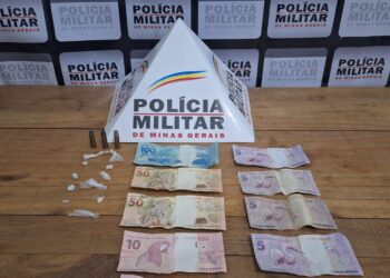 Polícia Militar de Bambuí prende suspeito por tráfico de drogas e porte ilegal de munição no bairro Lava-pés