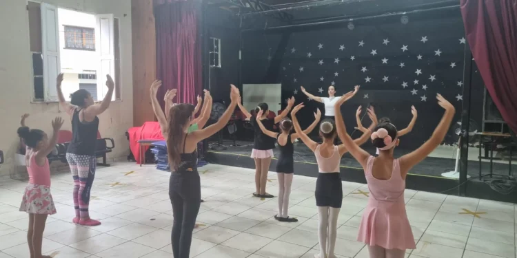 EMART Formiga inicia atividades de 2025 com novidades e oficinas de teatro