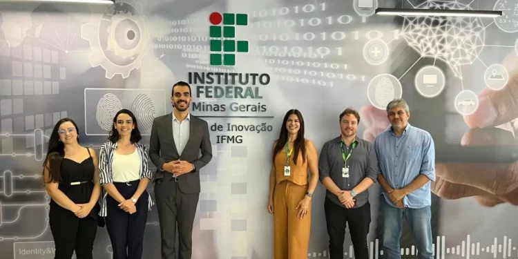 Superintendente de Inovação visita Polo IFMG e participa de evento sobre empreendedorismo tecnológico