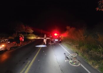 Colisão traseira na MG-260 deixa ciclista morto em Itapecerica
