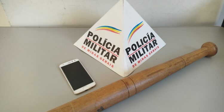 Homem é preso por furto e dano a loja no Centro de Formiga