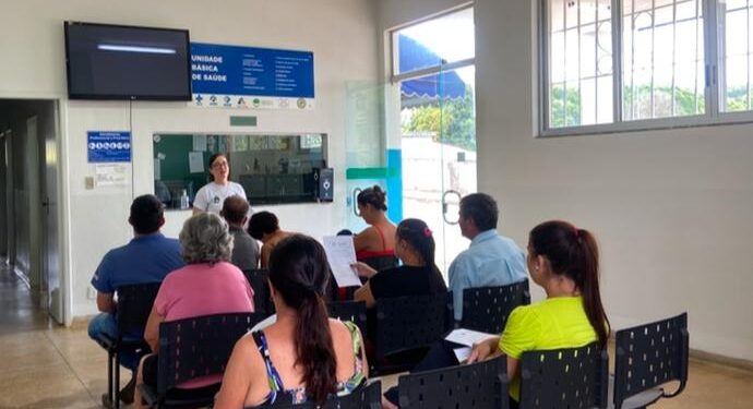 Unidade de Saúde de Córrego Fundo promove ação sobre Fevereiro Roxo