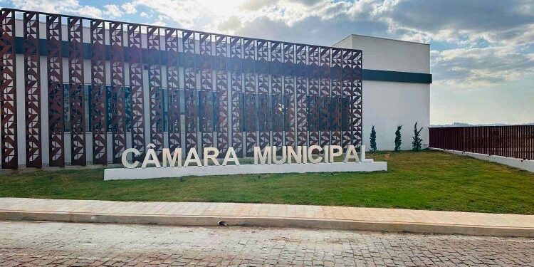 Câmara Municipal de Córrego Fundo informa novo número de telefone para atendimento ao público