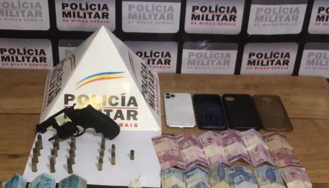 Polícia militar de Bambuí prende suspeito e apreende arma em ação contra tráfico no bairro Lava-Pés