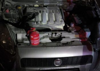 Incêndio em veículo é registrado na Rua São Paulo