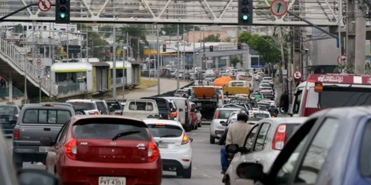 Pagamento da Taxa de Licenciamento do Veículo vence nesta segunda-feira