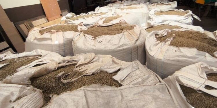 PCMG recupera carga de café avaliada em R$ 2 milhões em Jacutinga