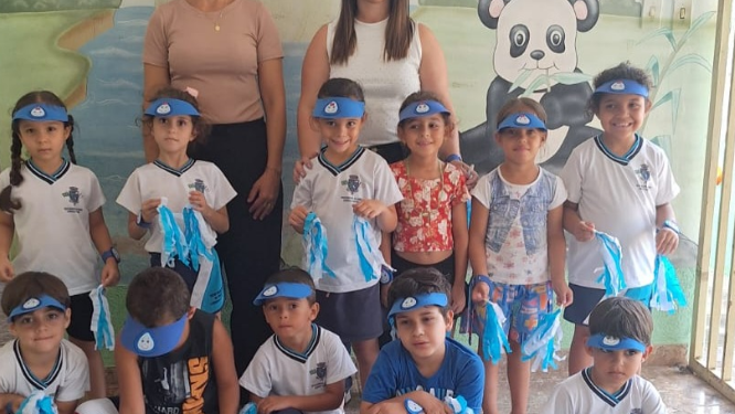 Crianças do CEMEI Sol Nascente celebram Dia Mundial da Água com passeata de conscientização