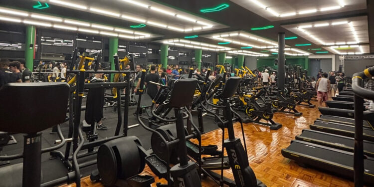 Clube Centenário reinaugura academia moderna e amplia serviços para associados