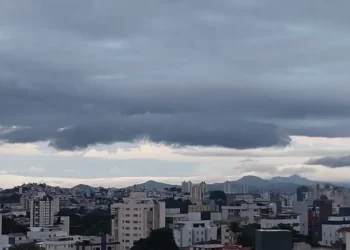 Mais de 600 cidades estão sob ‘alerta amarelo’ de chuva intensa em MG; veja lista