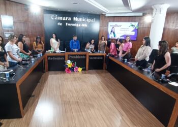 Câmara Municipal de Formiga realiza a 2ª Roda de Conversa das Mulheres