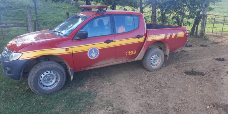 Buscas por desaparecido em Pains continuam