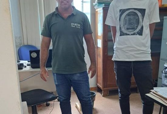 Prefeitura de Córrego Fundo e Emater realizam compra conjunta de pintainhas