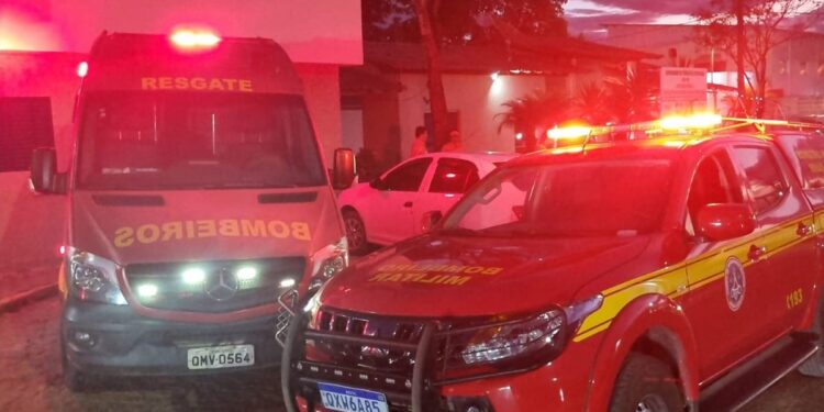 Mulher é resgatada após afogamento no Lago de Furnas