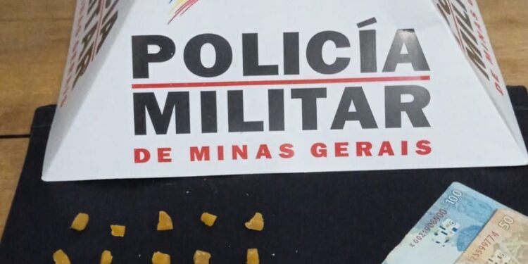 Casal é preso por tráfico de drogas em Bambuí