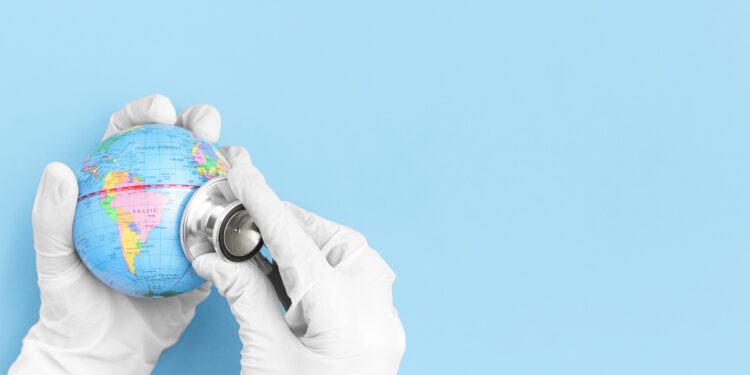 Após anúncio de saída dos EUA, OMS cortará em 20% seu orçamento