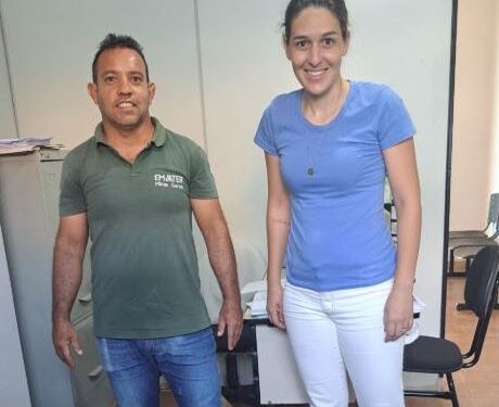 Emater e Prefeitura de Córrego Fundo realizam compra conjunta de pintainhas