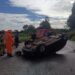 Duas pessoas ficam feridas após carro capotar na MG-050 em Pedra do Indaiá