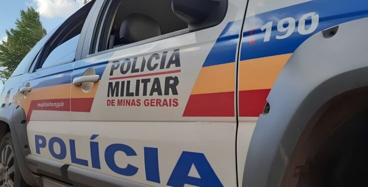 Jovem marca swing em site, mas é assaltado e esfaqueado por dupla em encontro