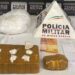Polícia descobre fundo falso em armário de cozinha com cocaína escondida em casa de foragido