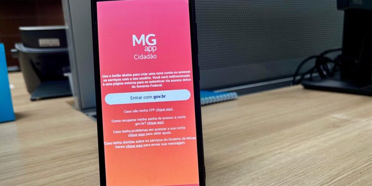 Aplicativo oficial do Governo de Minas deixa mais agiliza a renovação da CNH 