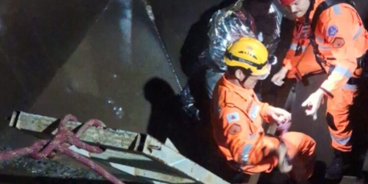 Homem desaparecido é encontrado em buraco na MG-050, em Capitólio