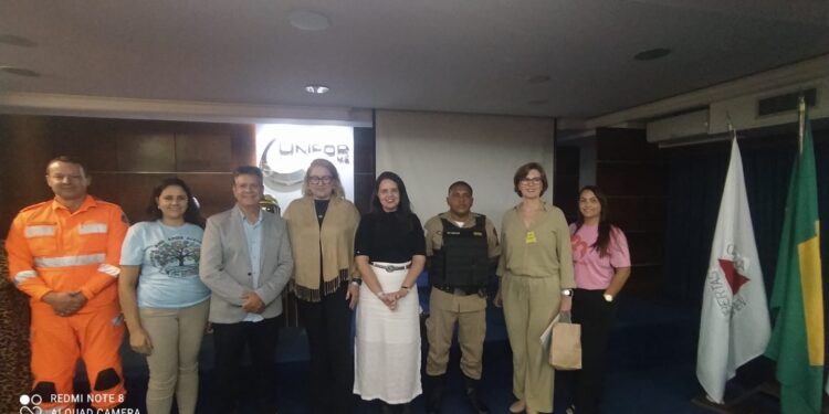 Câmara Municipal de Formiga participa do 1º Seminário de Atendimento a Vítimas com Transtorno do Espectro Autista