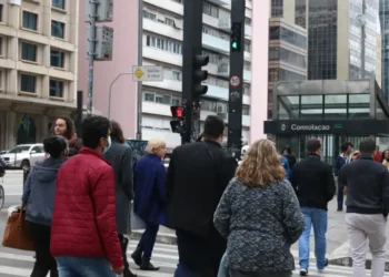 Mais de 200 cidades de Minas podem ter queda de até 5°C na temperatura; Veja as cidades