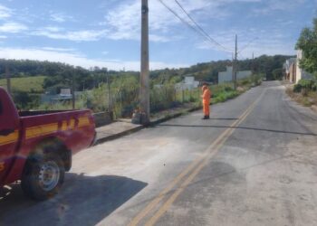 Bombeiros seguem com vistorias em lotes vagos no bairro Serra Verde, em Formiga