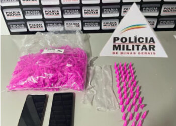 Polícia Militar desarticula ponto de tráfico e prende dois suspeitos em Camacho