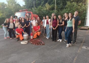 Corpo de Bombeiros de Formiga realiza treinamento de brigada com enfoque em APH e combate a incêndio
