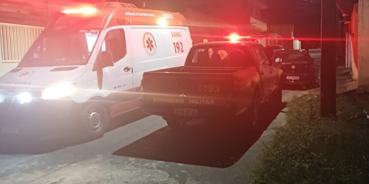 Formiga: homem fica 24h imobilizado após sofrer queda em casa e é socorrido pelos bombeiros