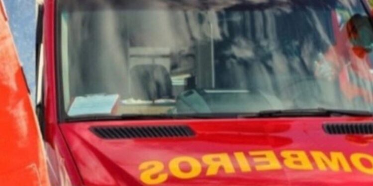 Bombeiros socorrem homem com suspeita de AVC em estabelecimento comercial de Formiga