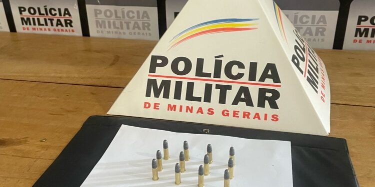 Regional: Mulher é presa por posse ilegal de munição após divulgar venda em grupo de WhatsApp