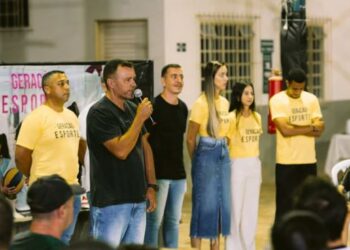 Córrego Fundo lança programa “Geração Esporte” com palestra sobre nutrição e entrega de kits