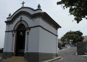 Crânio é furtado de cemitério em Itaúna