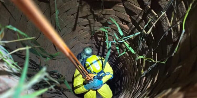 Mulher é enforcada até a morte e corpo é jogado em cisterna em Pompéu; dois suspeitos foram presos