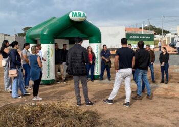 MRA promove “Café na Obra” e apresenta avanços dos empreendimentos Jardim Aurora I e II em Formiga