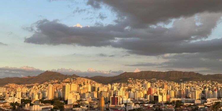 Nova frente fria deve atingir boa parte do Sudeste e de Minas Gerais; confira previsão do tempo