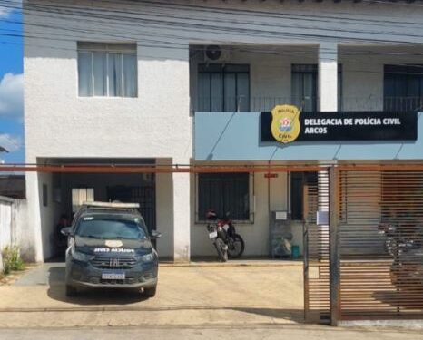 Polícia Civil prende homem por violência doméstica em Arcos